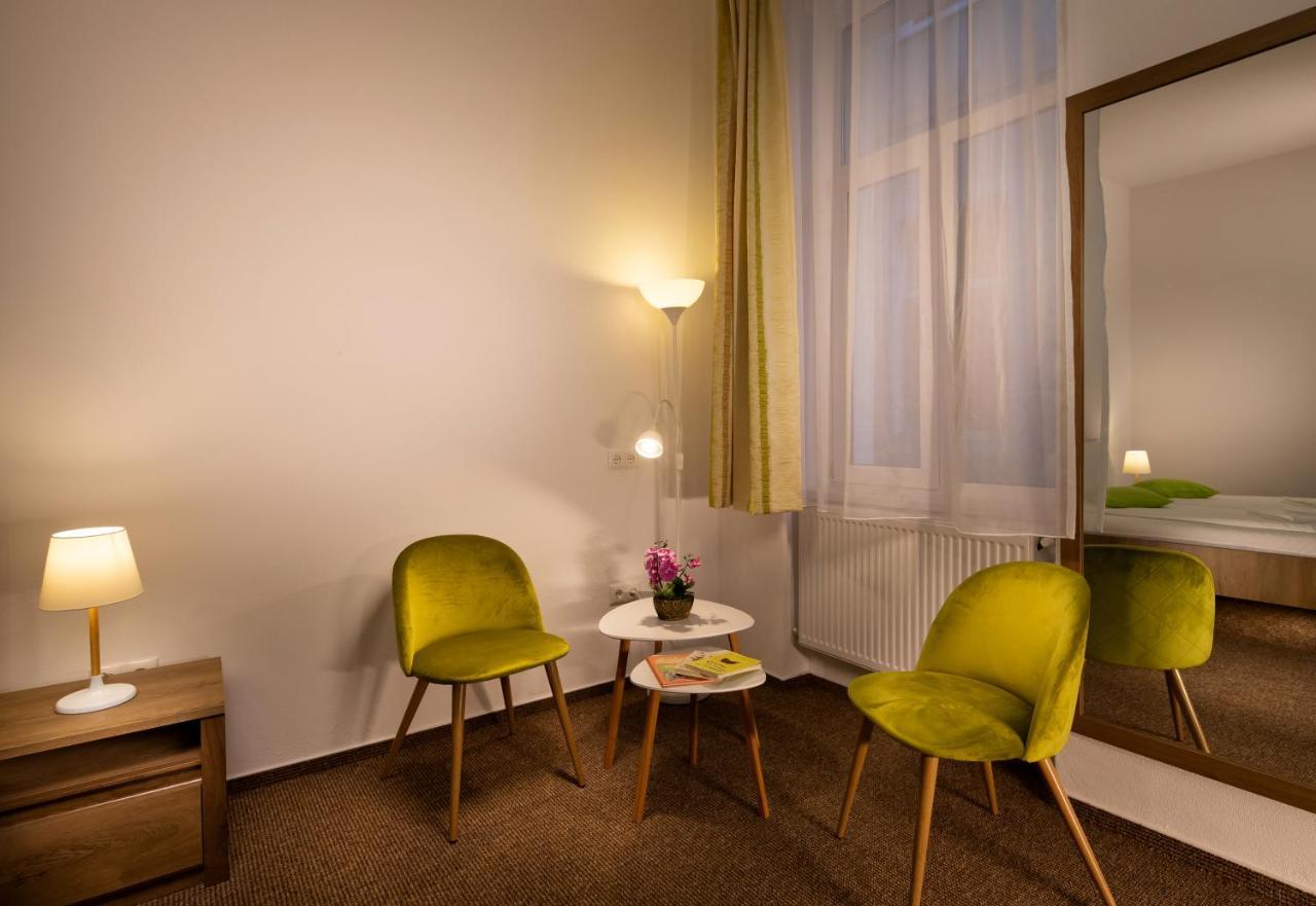 T19 Apartment Sibiu Buitenkant foto