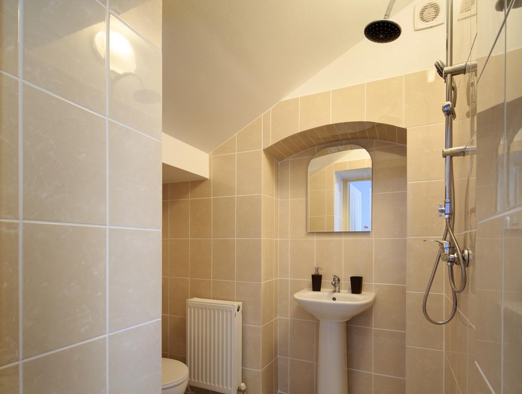 T19 Apartment Sibiu Buitenkant foto