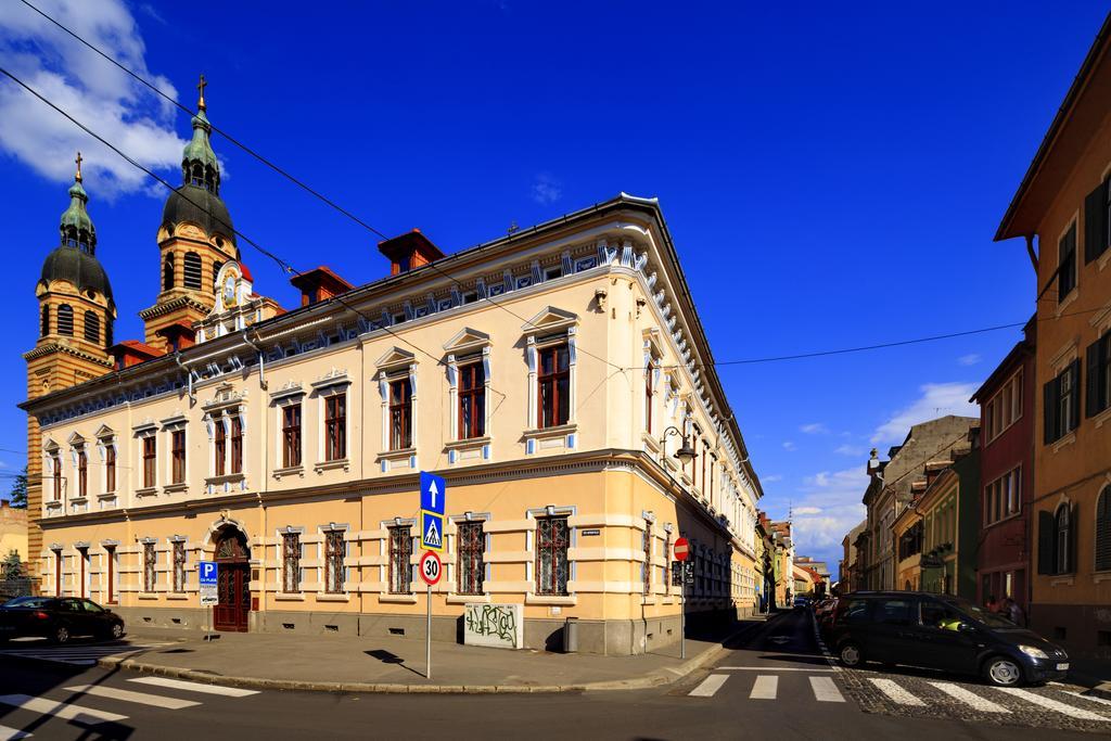 T19 Apartment Sibiu Buitenkant foto